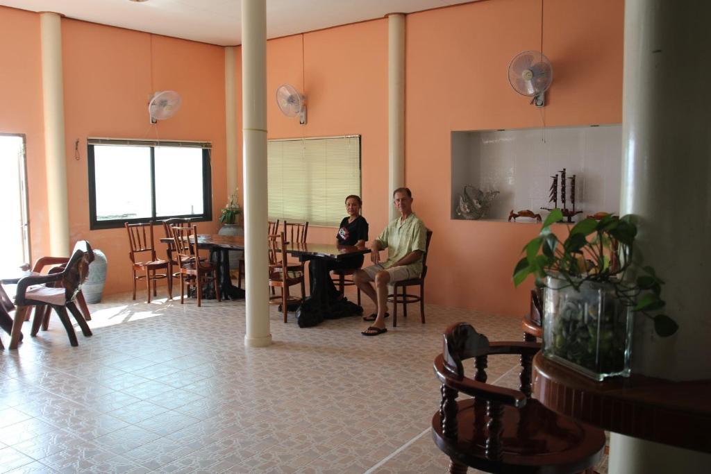 Ban Sulada Guest House Laem Ngop Zewnętrze zdjęcie